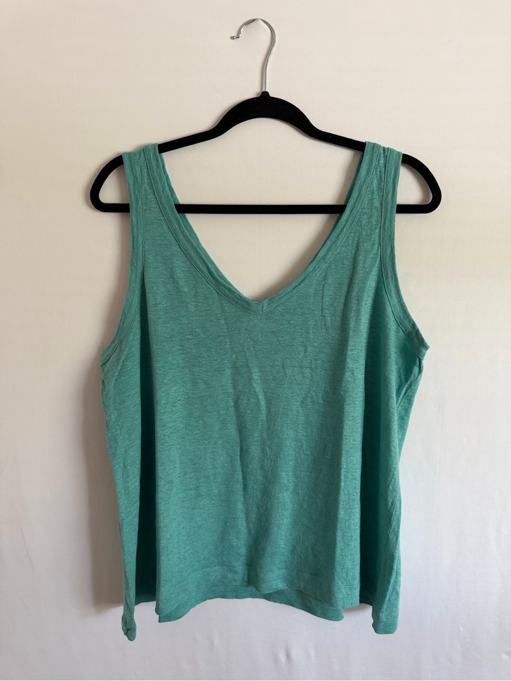 Sundance Sleeveless 100% Linen Tank Top V-Neck Relaxed Fit Women’s Size XL